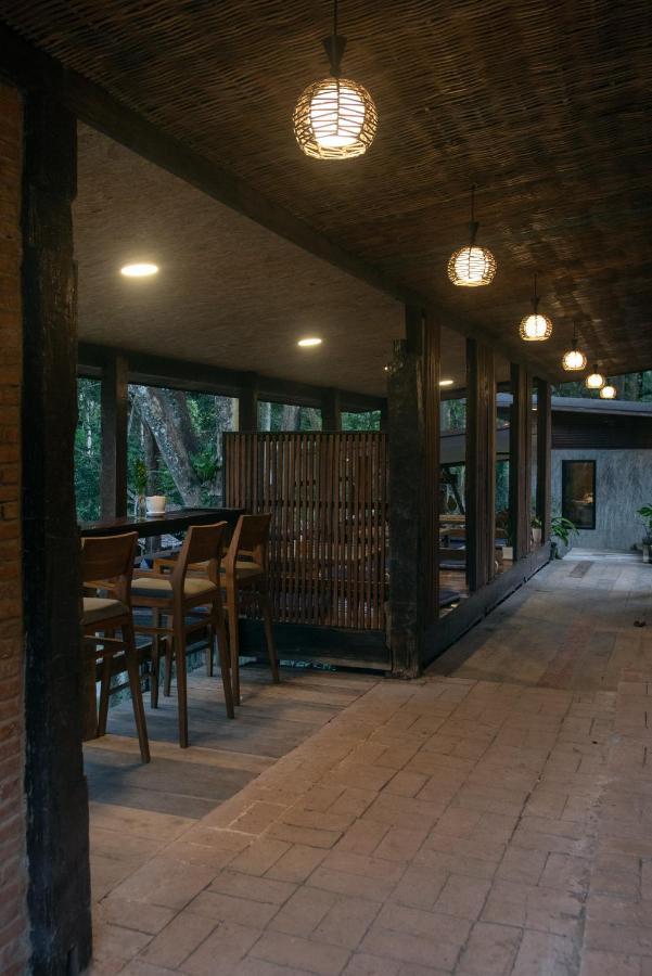 Tawan Riverside Mevang Kültér fotó